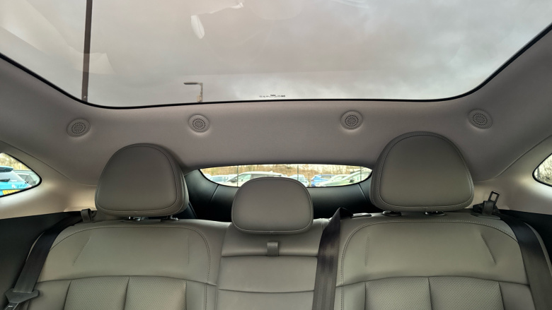 MG Im5 300kW Long Range 100kWh 5dr Auto Electric Hatchback